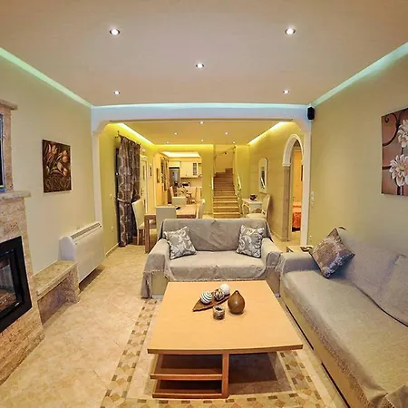 Villa Erato Halikounas